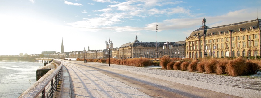 Quais de Bordeaux Quais de Bordeaux
