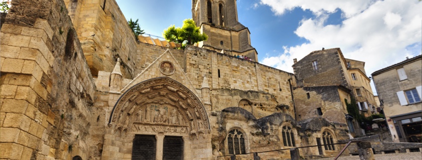 Eglise monolithe de Saint-Emilion Eglise monolithe de Saint-Emilion
