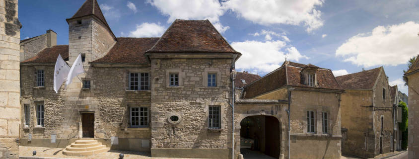 domaine laroche
