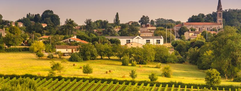 Saint-Émilion from Bordeaux